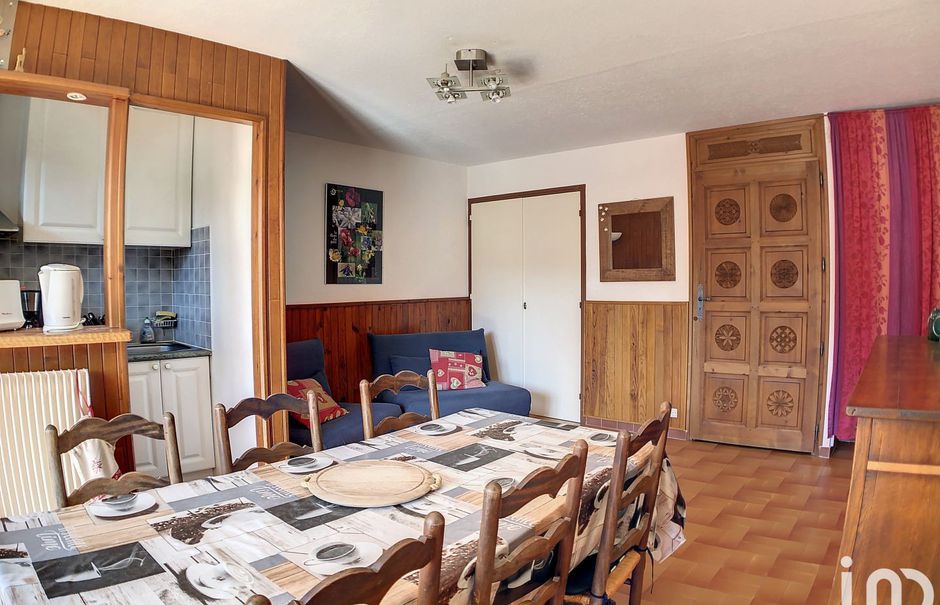 Vente appartement 2 pièces 45 m² à Vars (05560), 164 500 €
