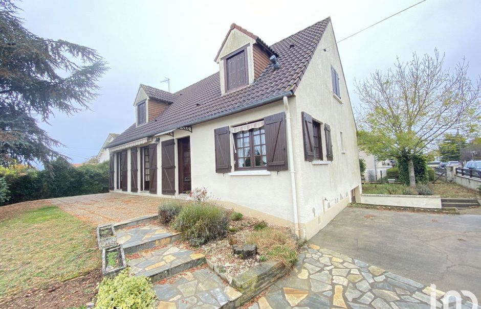 Vente maison 6 pièces 130 m² à Montmorillon (86500), 166 500 €