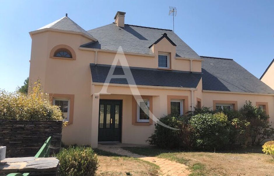 Vente maison 9 pièces 180 m² à Saint-Barthélemy-d'Anjou (49124), 556 500 €
