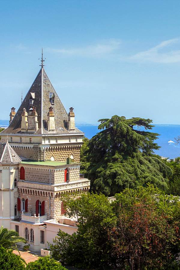 illustration : Chateau rentals on the French Riviera for exceptionnal holidays