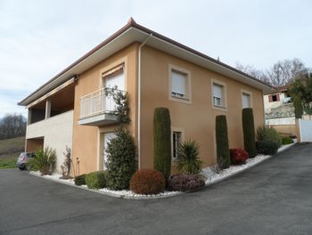 villa à Souyeaux (65)