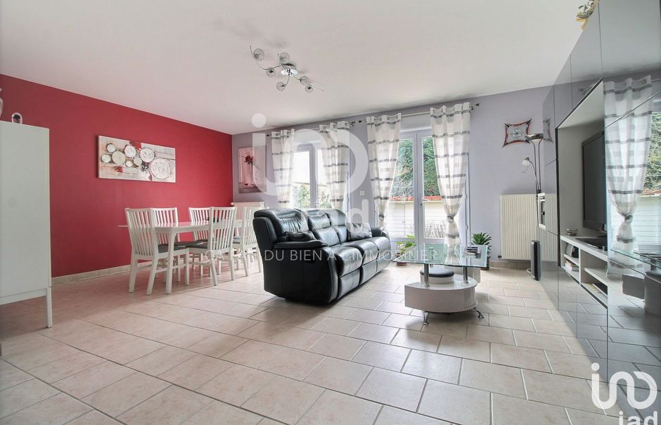 Vente maison 5 pièces 140 m² à Fontenay-Trésigny (77610), 320 000 €