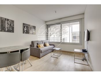 Vente De Studios A Paris 7eme 75 Studio A Vendre