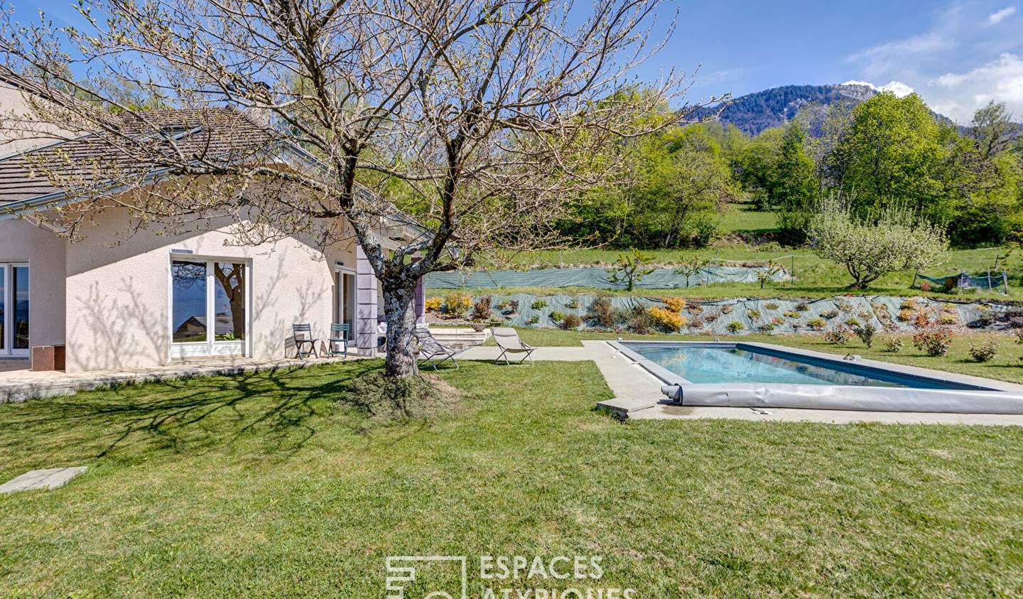 Maison avec piscine et terrasse Pugny-Chatenod