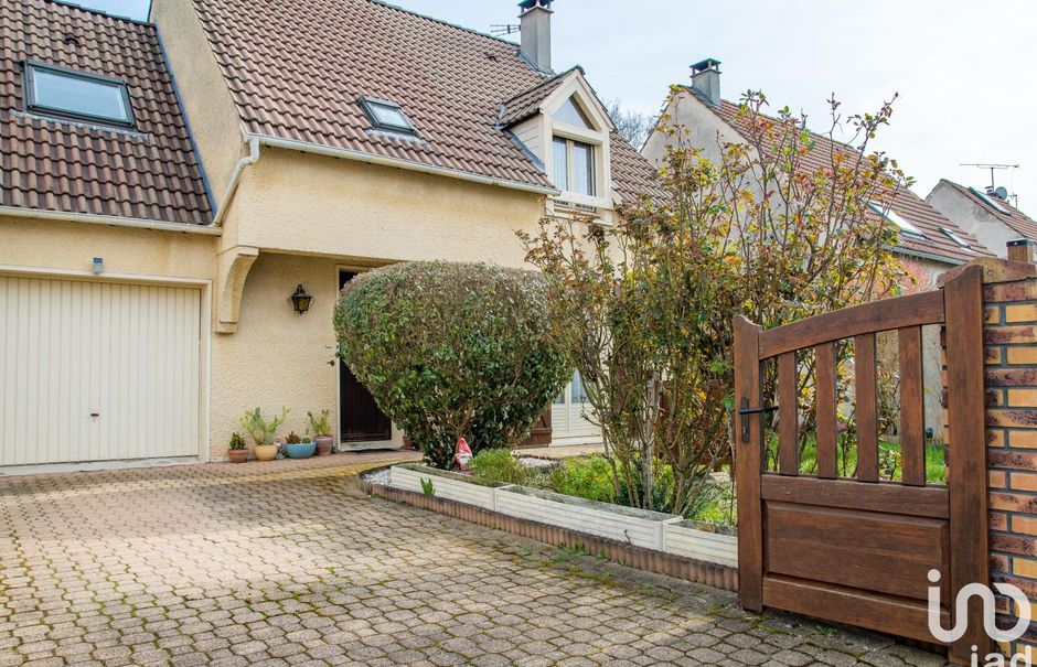 Vente maison 5 pièces 98 m² à Saint-Germain-lès-Arpajon (91180), 330 000 €