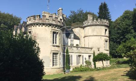 Chateau Avec Piscine Bretagne A Vendre