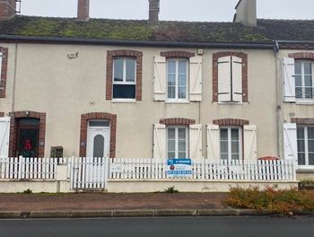 maison à Saint-germain-des-pres (45)