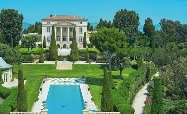 Properties for more than 20 million euros