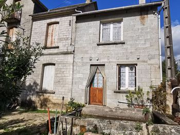 maison à Le Lonzac (19)