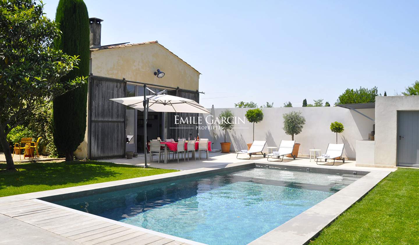 Propriété avec piscine et jardin Saint-Rémy-de-Provence