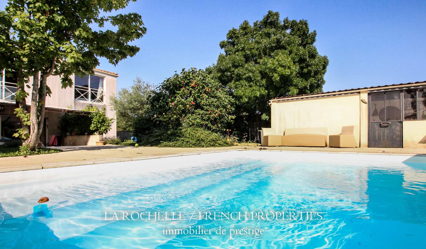 Vente Maison De Luxe Sainte Soulle 624 000 240 M