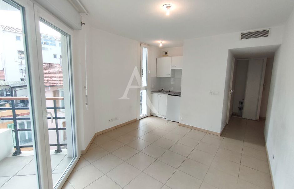 Location  appartement 1 pièce 23.83 m² à Nice (06000), 567 €