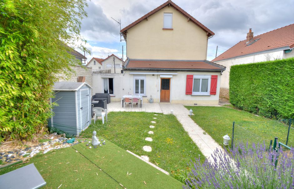 Vente maison 5 pièces 99 m² à Savigny-sur-Orge (91600), 424 000 €