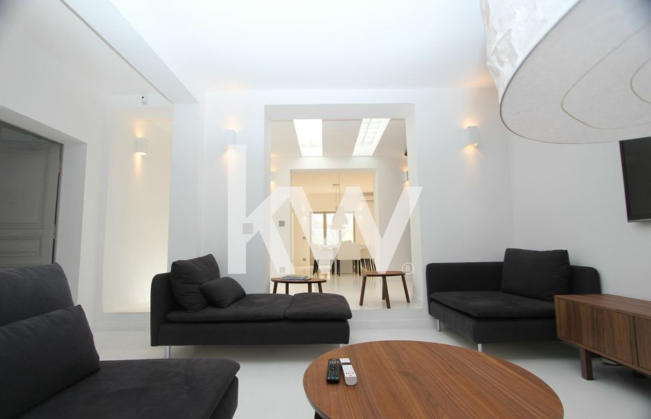 Vente maison 11 pièces 286 m² à Port-saint-louis-du-rhone (13230), 566 000 €
