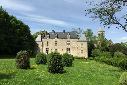 L’ancien prieuré de l’Abbé Prévost en vente pour 750 000 €