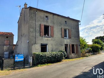 maison à Saint-Amant-de-Bonnieure (16)
