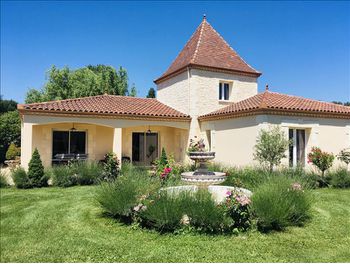 Vente De Maisons A Vire Sur Lot 46 Maison A Vendre