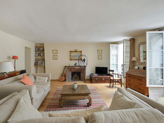 Location Appartement 4 Pieces 93 M 4 000 Paris 7eme 75