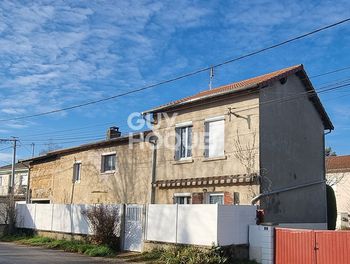 maison à Saint-Romain-de-Jalionas (38)