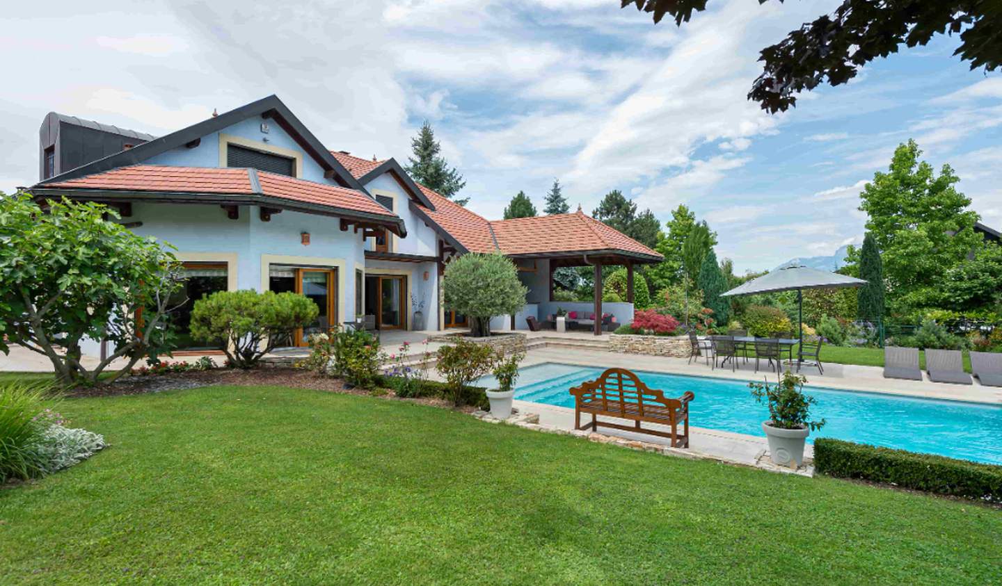 Maison avec piscine et terrasse Annecy
