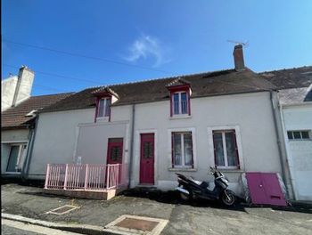 maison à Mehun-sur-Yèvre (18)