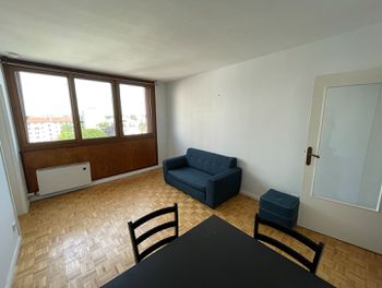Location D Appartement A Nanterre 92 Appartement A Louer
