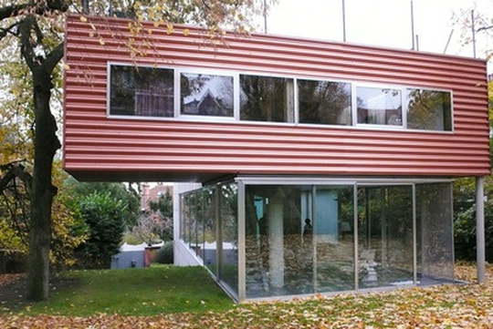 La villa Dall’Ava, une maison de verre à Saint-Cloud