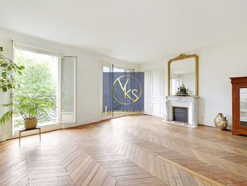 Vente D Appartement 4 Pieces A Paris 9eme 75 Appartement A Vendre