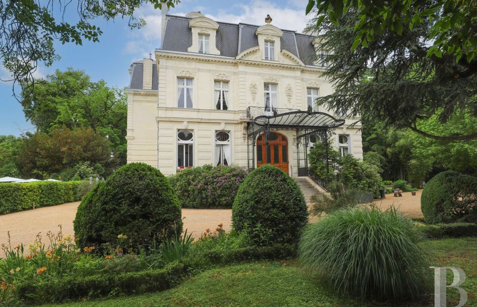 Vente château 18 pièces 1000 m² à Saumur (49400), 2 660 000 €