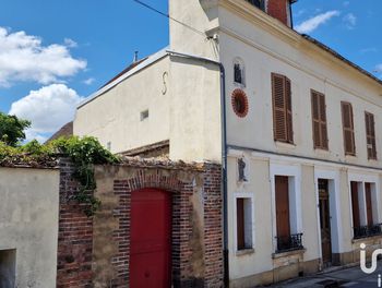 maison à Saint-Julien-du-Sault (89)