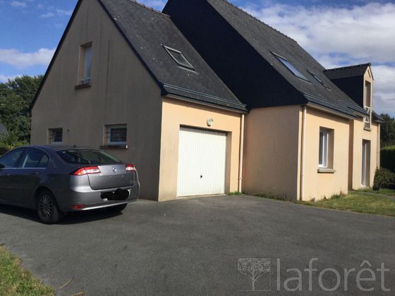Location Maison 5 Pieces 126 M 850 Ploermel 56