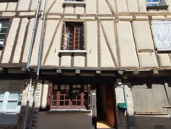 maison à Sauveterre-de-Rouergue (12)