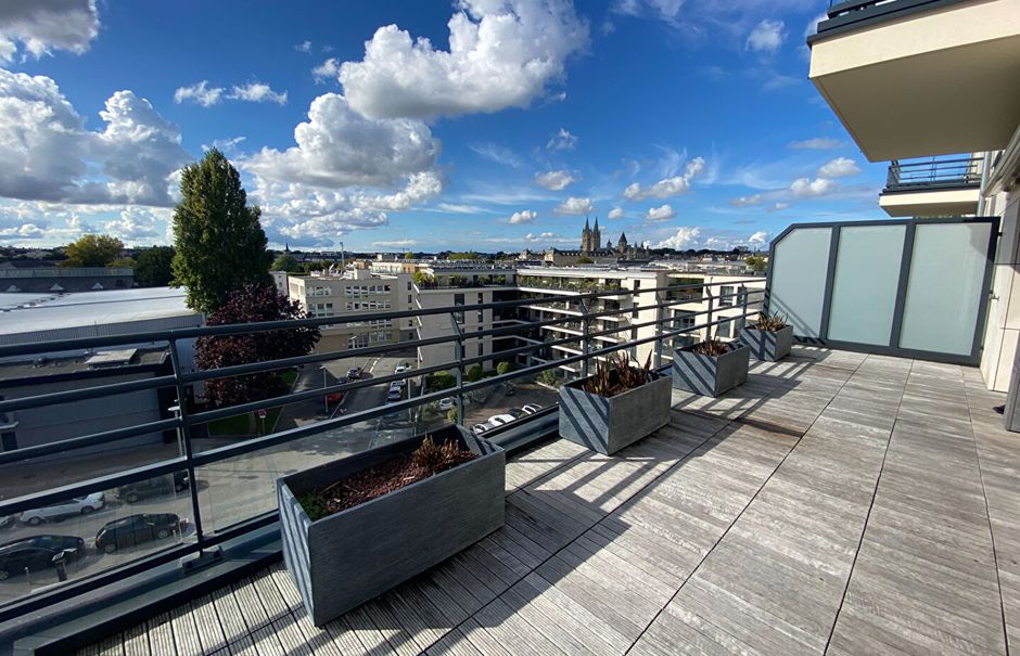 Location  appartement 4 pièces 108 m² à Caen (14000), 2 000 €