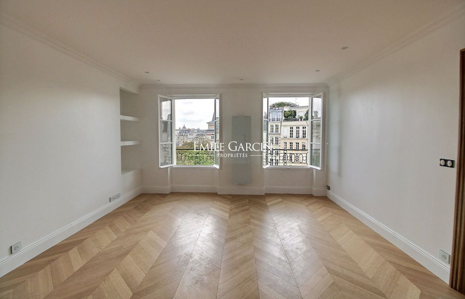 Location  appartement 2 pièces 53 m² à Paris 1er (75001), 2 500 €