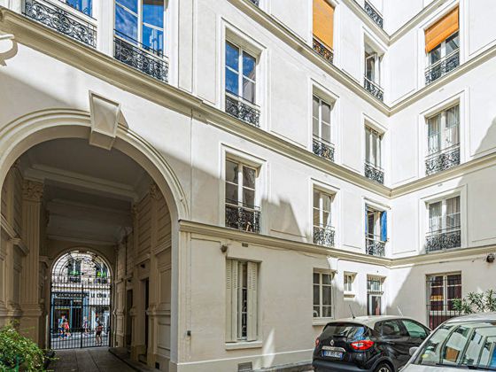 Vente Appartement 2 Pieces 61 72 M 695 000 Paris 9eme 75