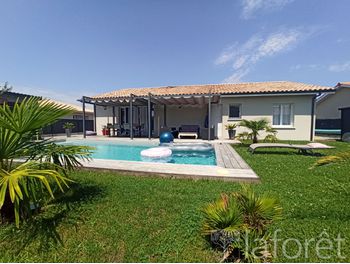 Vente De Maisons 6 Pieces A Mios 33 Maison A Vendre