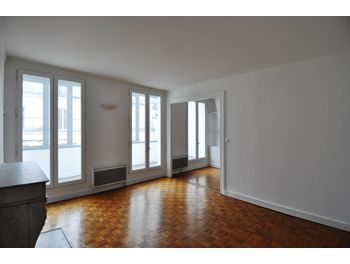 Location D Appartements A Paris 9eme 75 Appartement A Louer