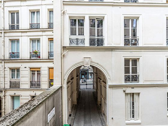 Vente Appartement 2 Pieces 61 72 M 695 000 Paris 9eme 75