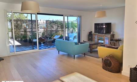 Appartement De Luxe Avec Terrasse Merignac A Vendre