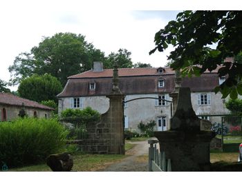 Vente De Manoirs A Saint Victurnien 87 Manoir A Vendre