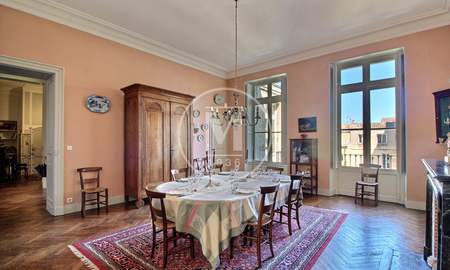Appartement De Luxe Avec Terrasse Gironde A Vendre