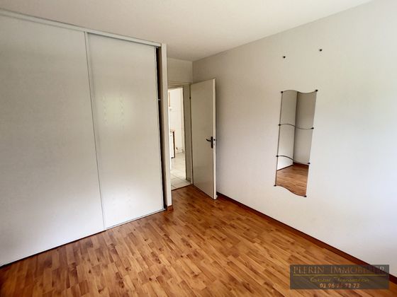 Vente Appartement 2 Pieces 50 M 85 000 Plerin 22
