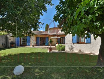 Vente De Maisons 5 Pieces A Orange 84 Maisons A Vendre