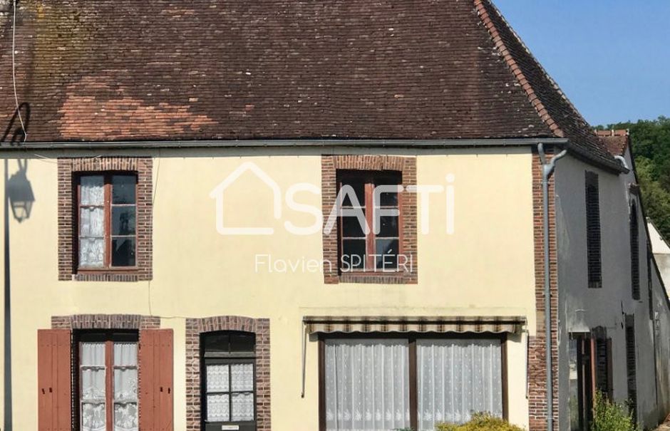 Vente maison 7 pièces 160 m² à Moutiers-au-Perche (61110), 139 000 €