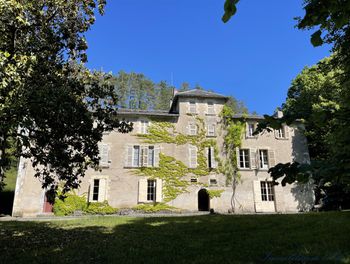 maison à Château-l'Evêque (24)