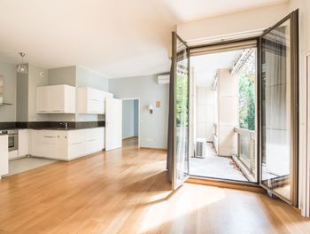 Vente D Appartement A Neuilly Sur Seine 92 Appartement A Vendre