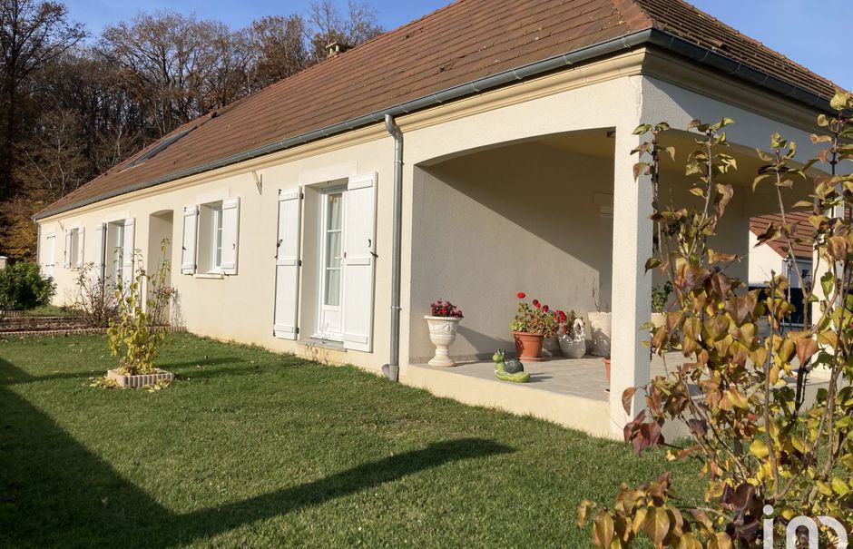 Vente maison 5 pièces 119 m² à Paron (89100), 282 000 €