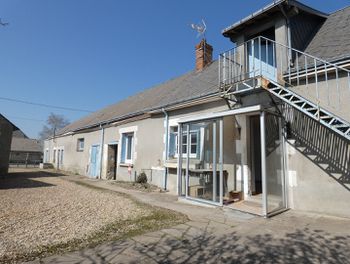 maison à Neuville-aux-Bois (45)