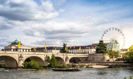 Appartement De Luxe Avec Terrasse Tours A Vendre