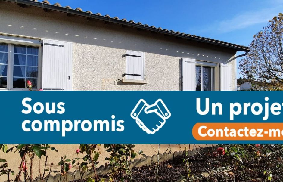Vente maison 3 pièces 88 m² à Saint-Amand-sur-Sèvre (79700), 138 500 €